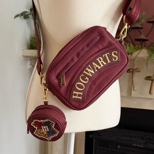 Hogwarts loungefly Harry Potter Burgundy Crossbody Bag